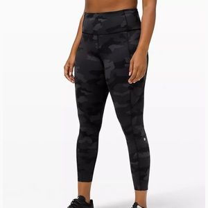 Lululemon Fast and Free 25”